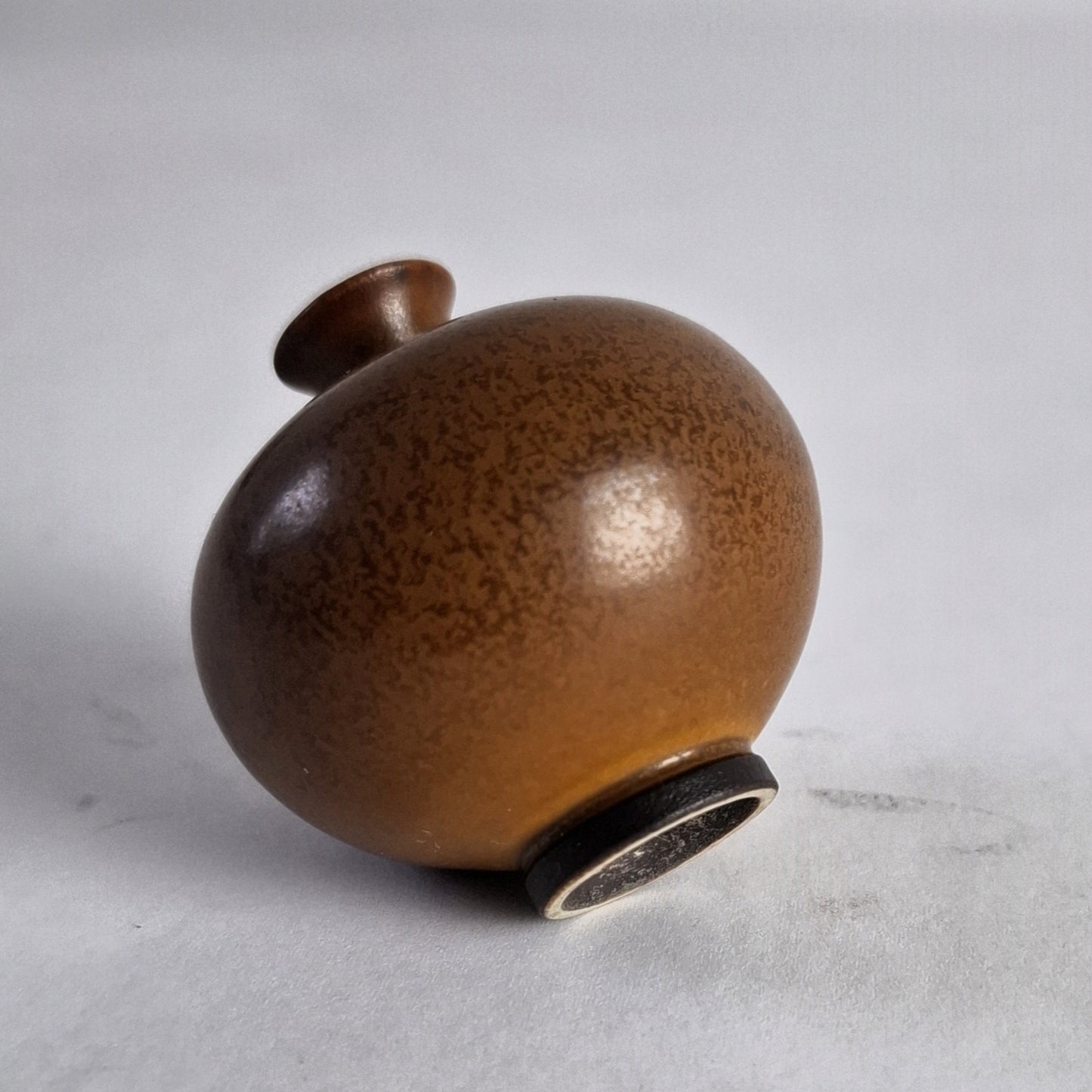 Miniature vase by Berndt Friberg for Gustavsberg. 1950s.