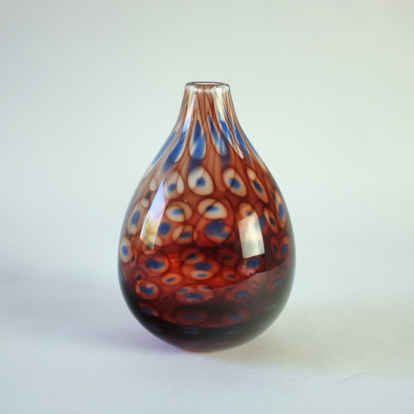 Rare "Colora" vase by Vicke Lindstrand for Kosta, Sweden. 1950s.
