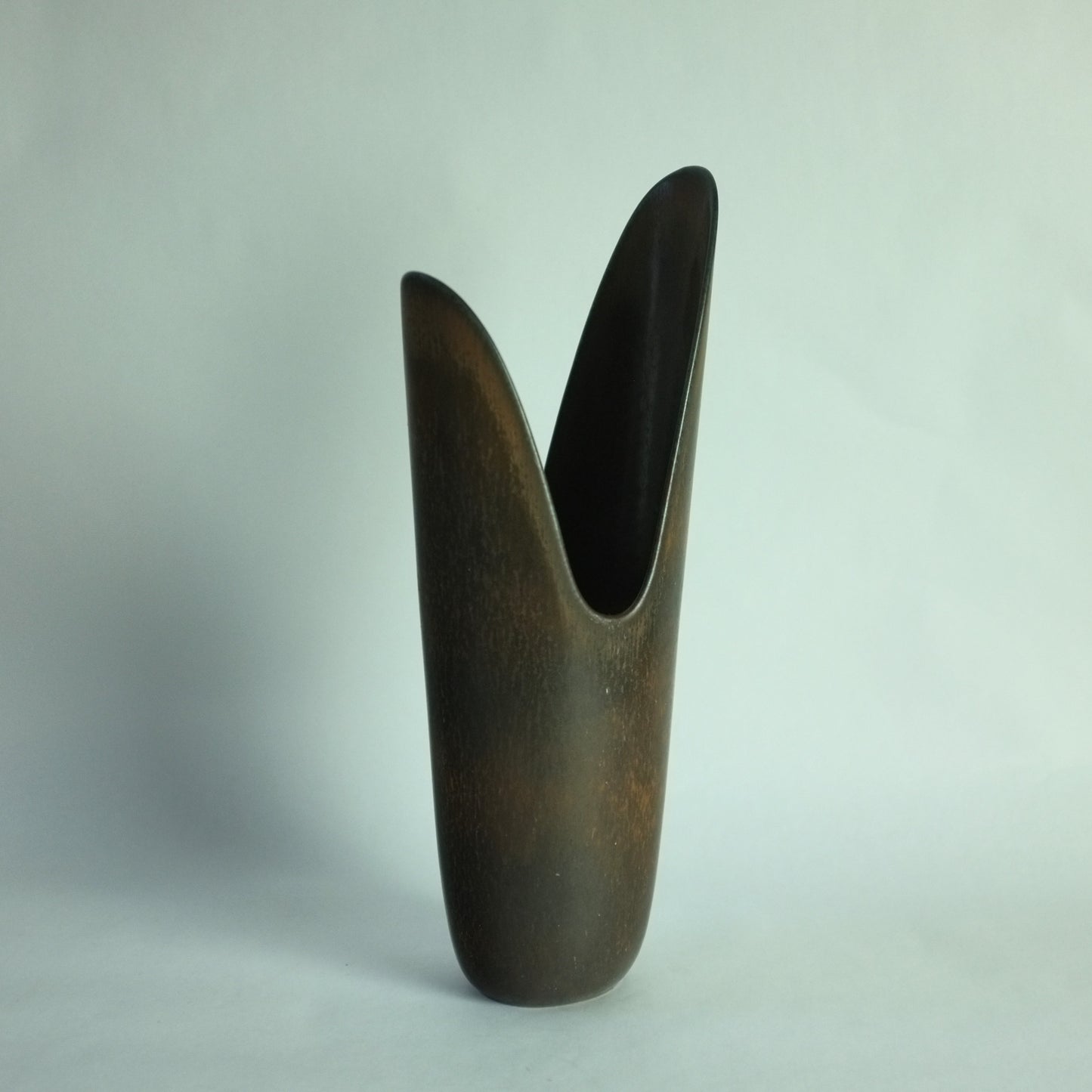 Vase by Gunnar Nylund for Rorstrand, Sweden. 1950s.