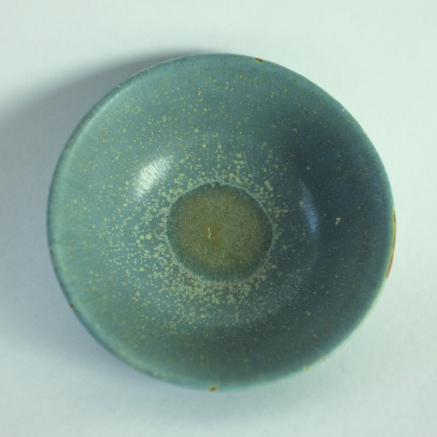 Stoneware bowl by Erich and Ingrid Triller, Tobo, Sweden. 1930s.