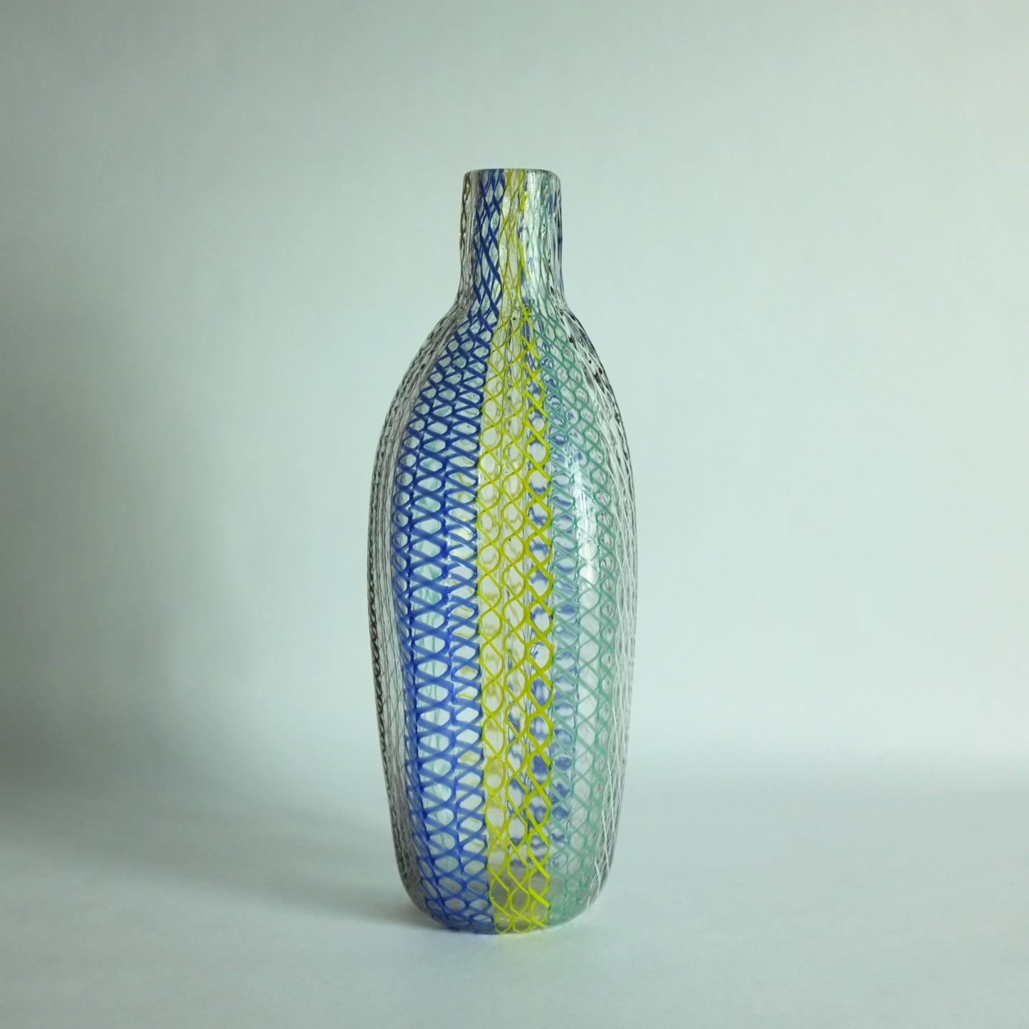 Rare bottle vase designed by Dino Martens for Aureliano Toso, Murano, Italy. 1957.