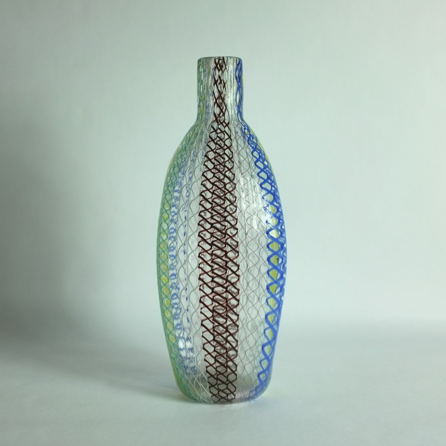 Rare bottle vase designed by Dino Martens for Aureliano Toso, Murano, Italy. 1957.