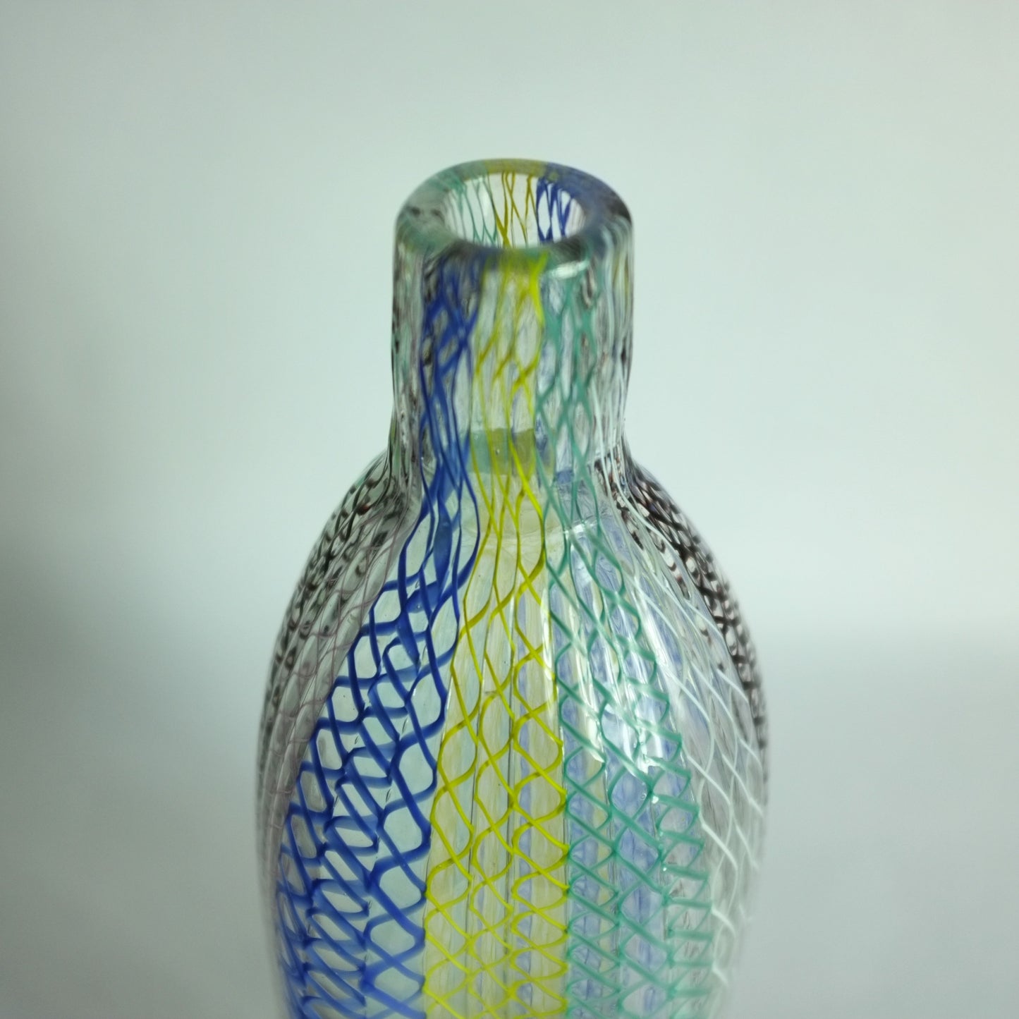 Rare bottle vase designed by Dino Martens for Aureliano Toso, Murano, Italy. 1957.