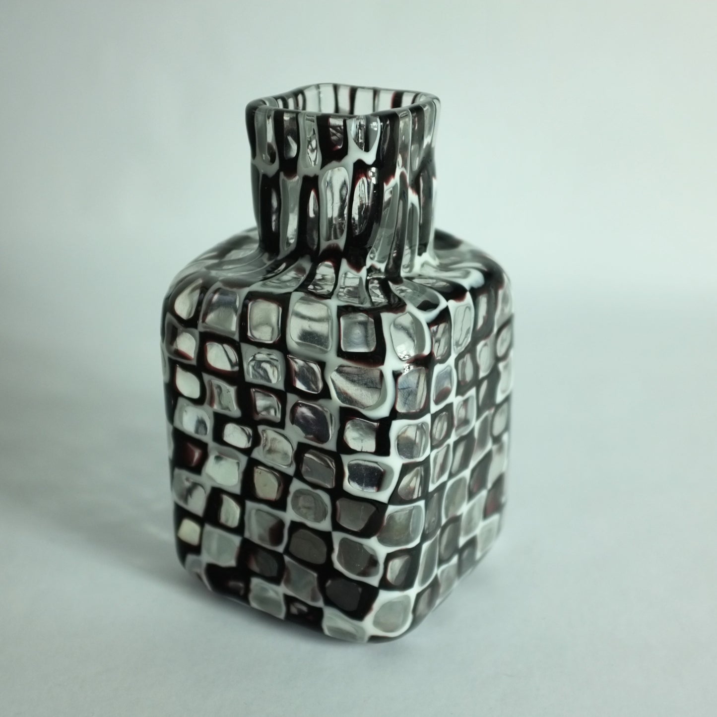 Vaso "Occhi" di Tobia Scarpa per Venini, Murano, Italia. Anni '60.