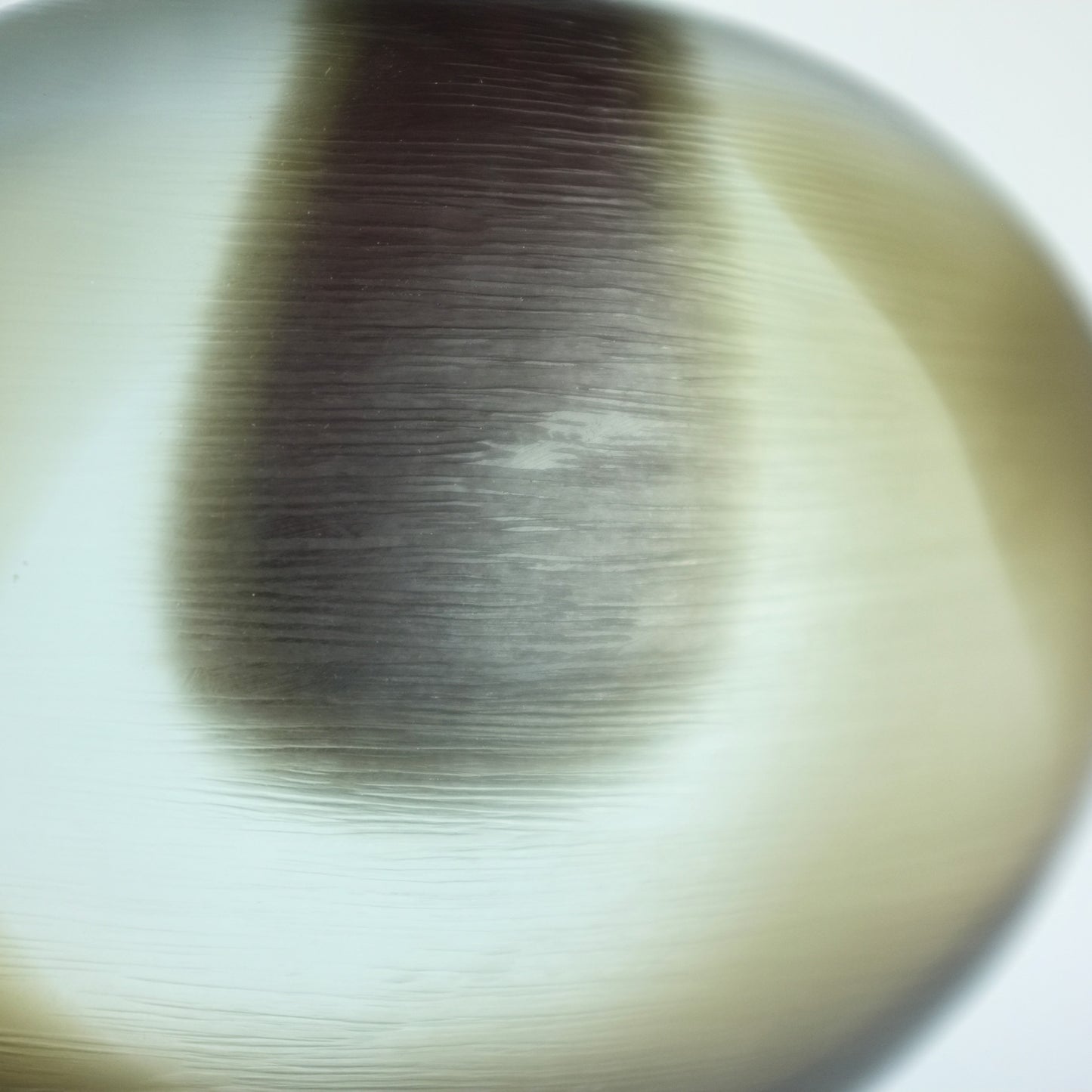 A "Vetro Pesante Sasso" vase by Alfredo Barbini, Murano, Italy. 1962.