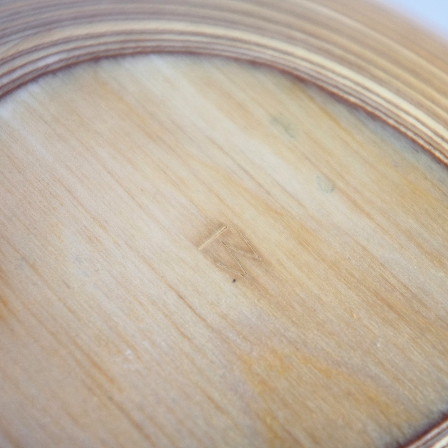 Plywood dish by Tapio Wirkkala for Soinne Et Kni, Finland. 1950s.