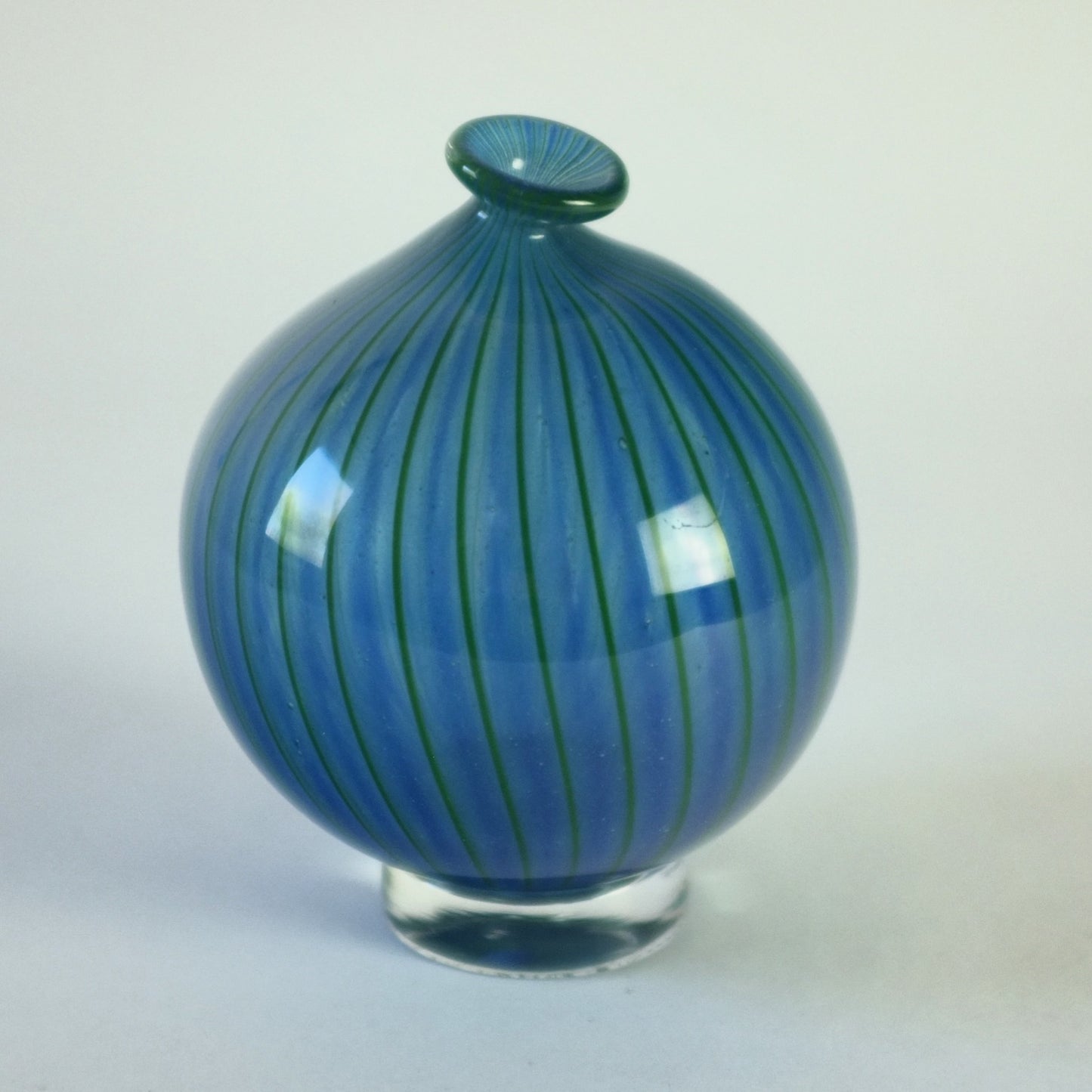 Unique "Colora" vase by Vicke Lindstrand for Kosta, Sweden. 1950s.