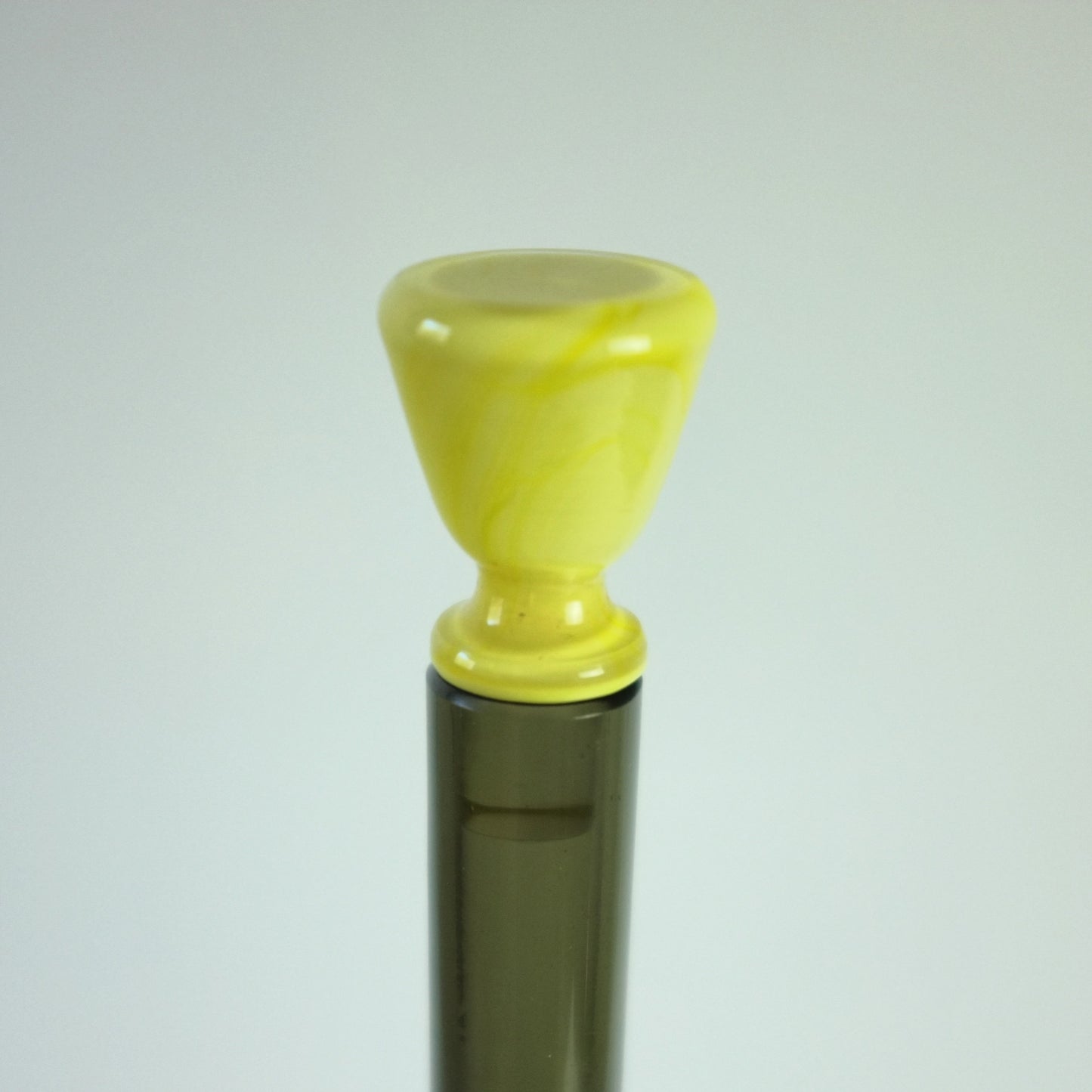 Flasche und Stopfen von Gio Ponti für Venini, Italien. 1956.