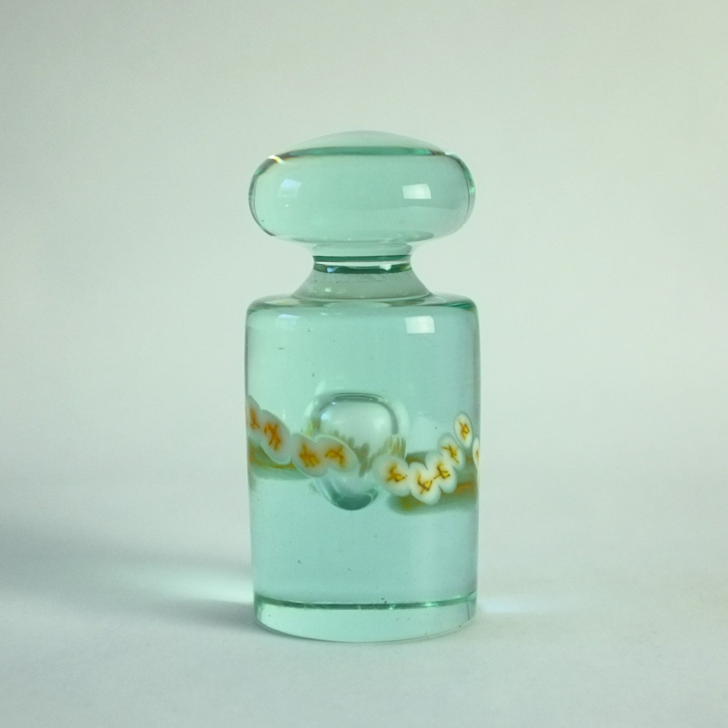Glass paper weight, Murano, Italy. 1960s/70s.