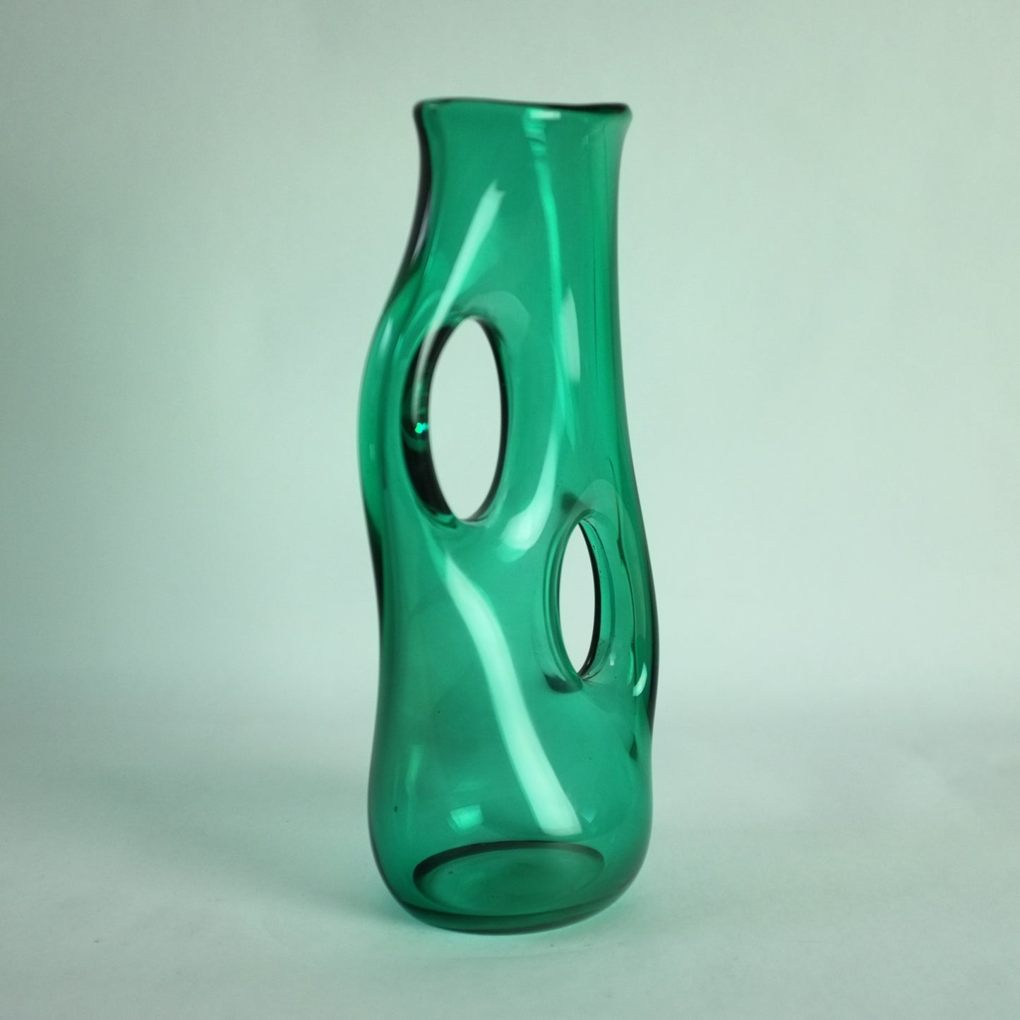 Vase by Giorgio Ferro for A.VE.M, Murano, Italy. 1950s.