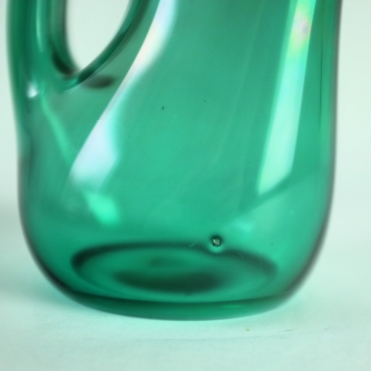 Vase by Giorgio Ferro for A.VE.M, Murano, Italy. 1950s.