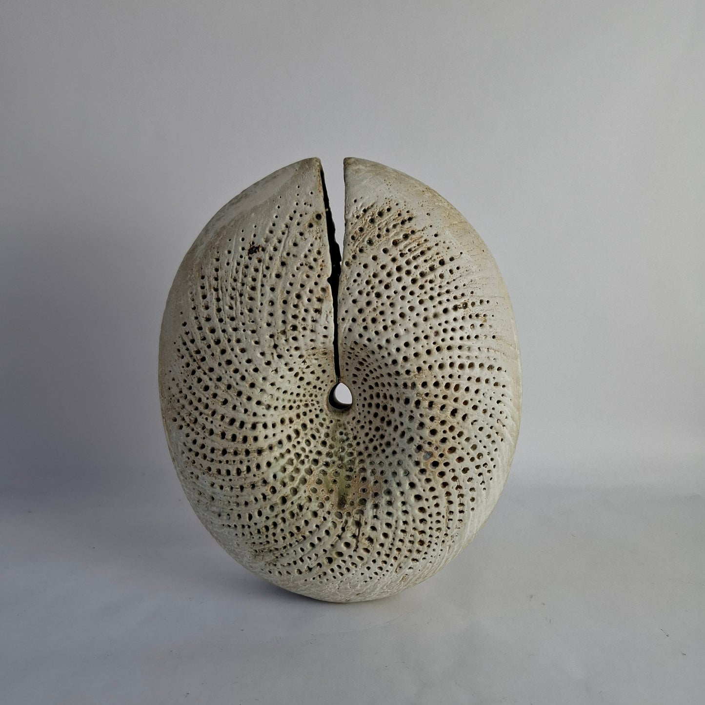 Split form vase by Alan Wallwork, own studio, England. 2000s.