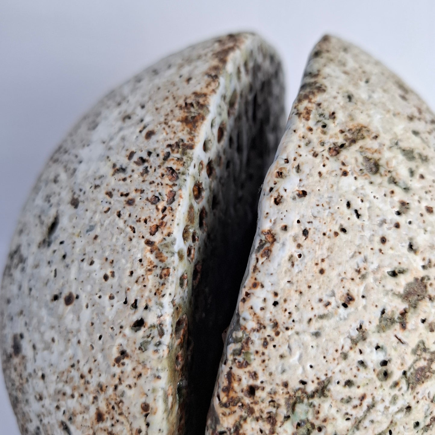Split sphere form by Alan Wallwork, own studio, England. 2000s.