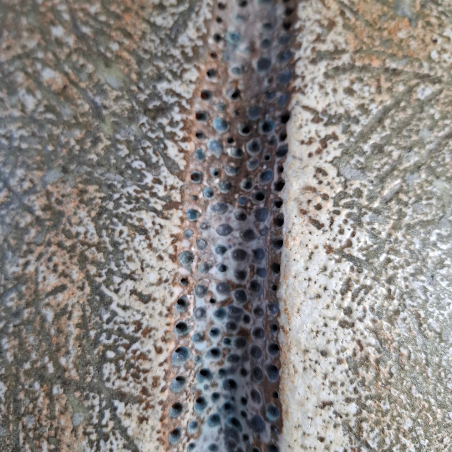 Monumental Vase by Alan Wallwork, own studio, England. 2000s.