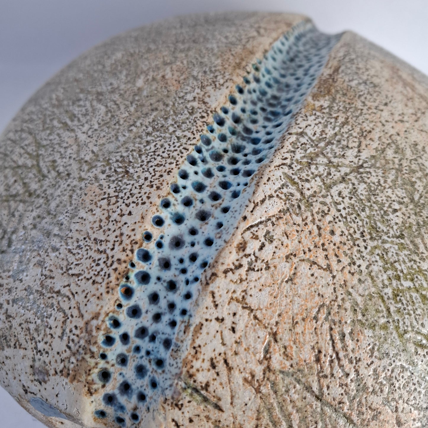 Monumental Vase by Alan Wallwork, own studio, England. 2000s.