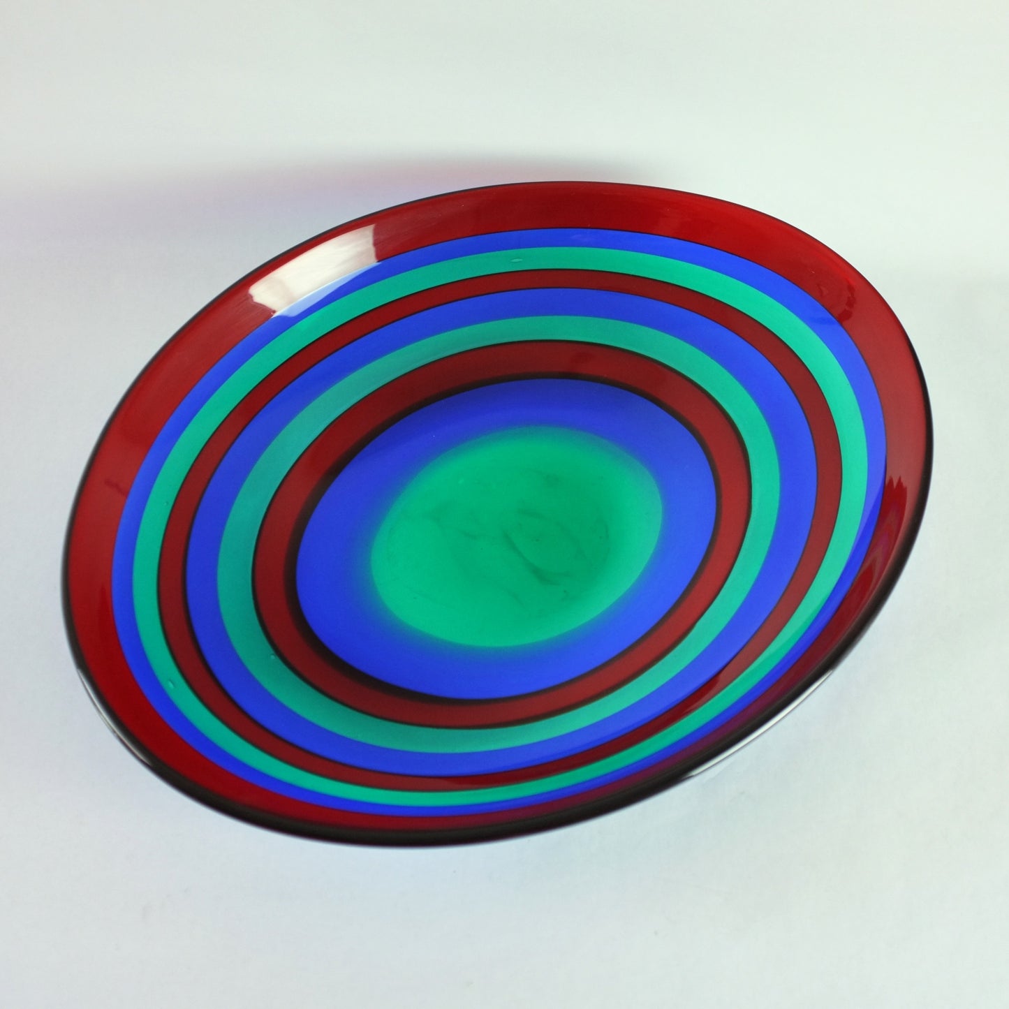 Large bowl by Fulvio Bianconi for IVR Mazzega, Murano. 1960s.