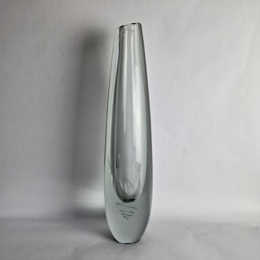 „Serpentiini“ oder Streamer-Vase von Gunnel Nyman für Nuutajarvi Notsjo, Finnland. 1954.