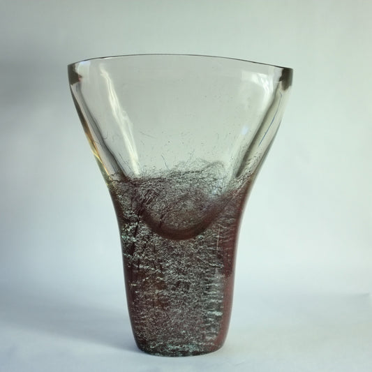 Rare vase from the "Grovigli" series by Toni Zuccheri for Venini, Murano, Italy. 1964.