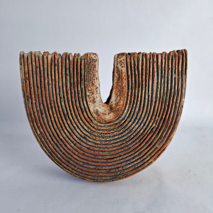 Vase in Scheibenform von Alan Wallwork, eigenes Studio. England. 2000er Jahre.